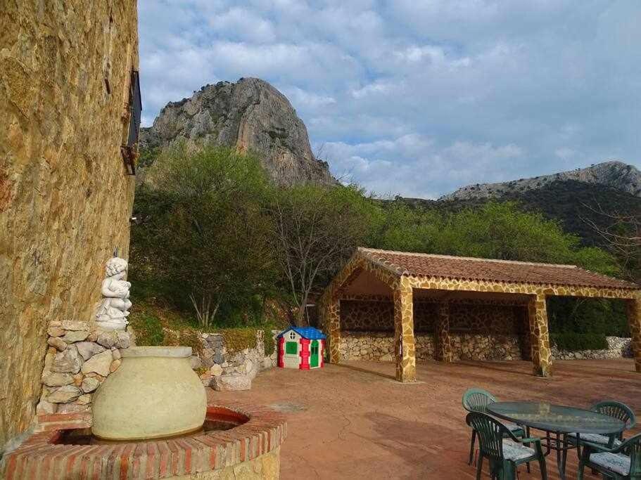 El Valle Dorado El Gastor Luaran gambar